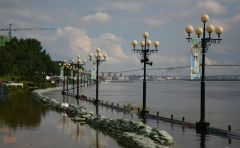 На набережной Хабаровска начались восстановительные работы после паводка
