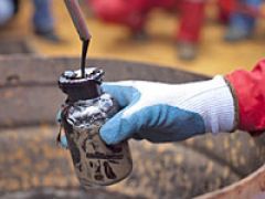 Совместные усилия по стабилизации нефтяного рынка обсудили Венесуэла, Эквадор и Россия