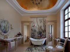 Ванная комната с мозаичными вставками