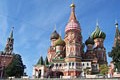 За каждым продавцом московского жилья «охотятся» два покупателя