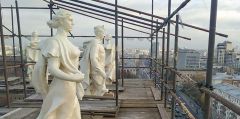 В Москве отреставрируют скульптуры дома 37 у площади Гагарина