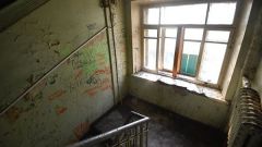 В Москве по программе реновации сносят дом на Краснолиманской улице