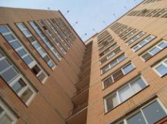 Не домострой: в 43 городах России прекратили возводить жилье