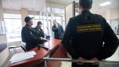 Петербуржца выселили с квартиры за ипотечные долги