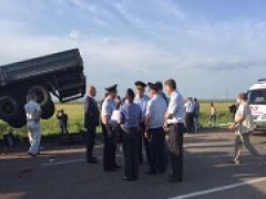 Поврежденное колесо, возможно, стало причиной ДТП под Омском