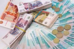 Обязанность платить страховые взносы хотят поделить между работниками и работодателями